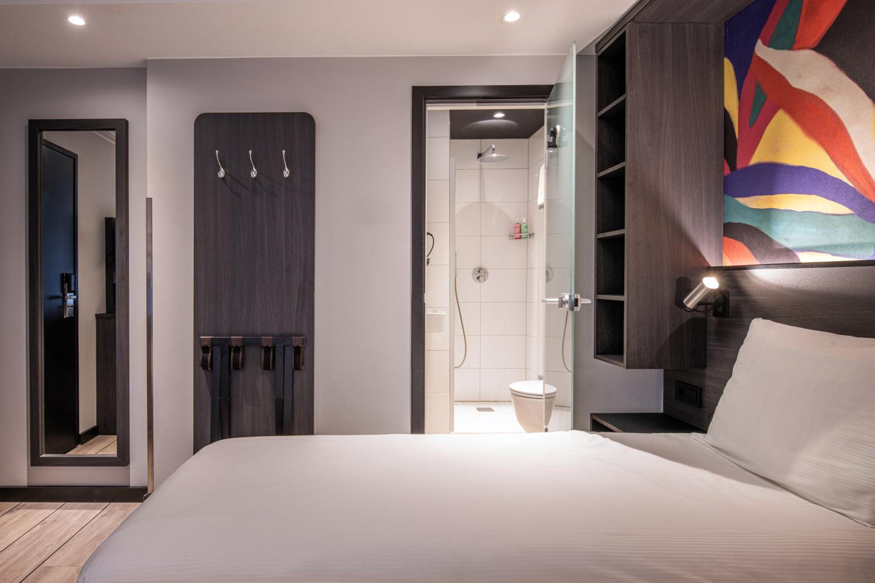 Classic, Double or Twin Bed, Thon Hotel Rotterdam 6/10