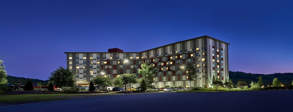 Harrah's Cherokee Valley River - A Caesars Rewards Destination 4/57