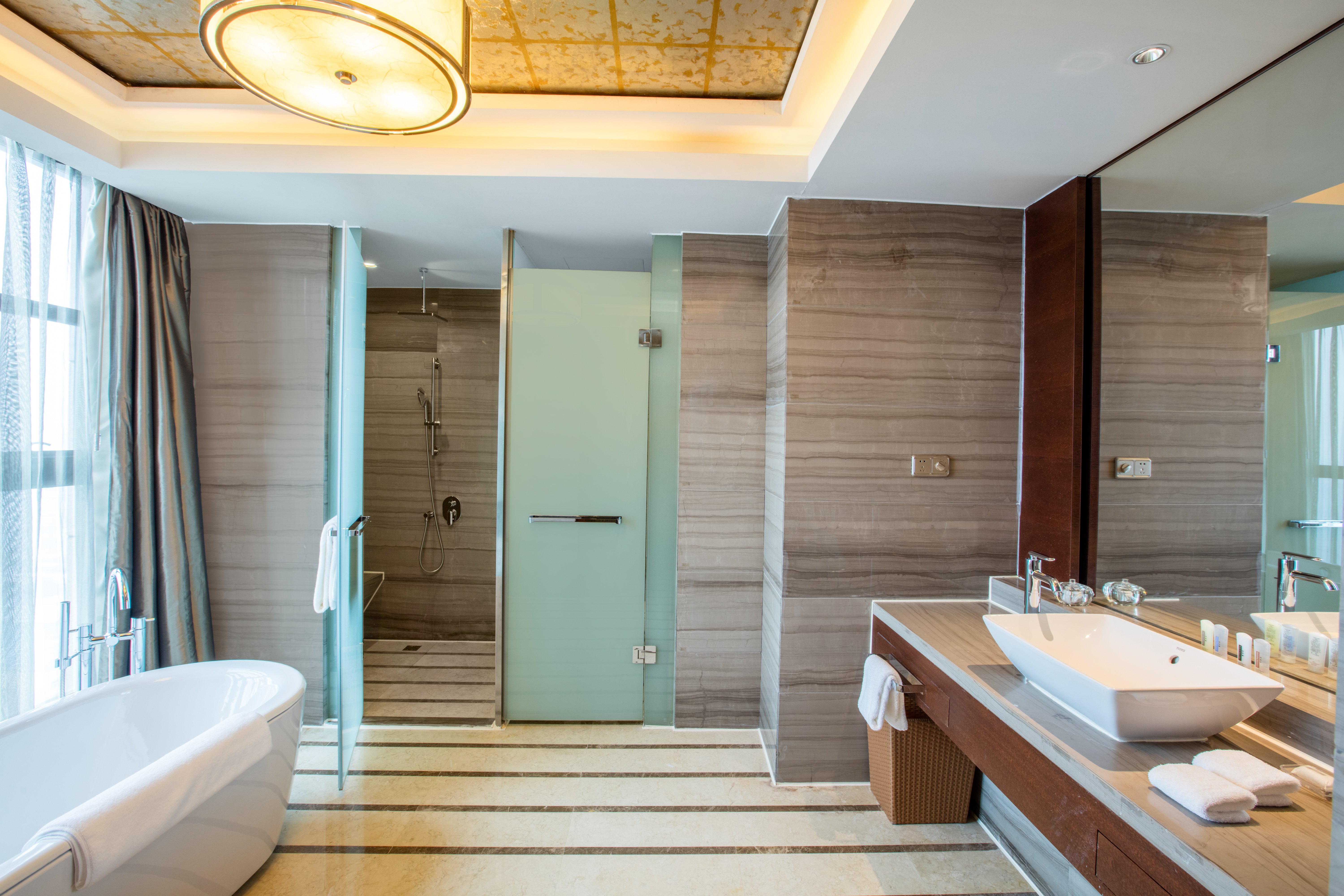 Crowne Plaza Hefei 49/50
