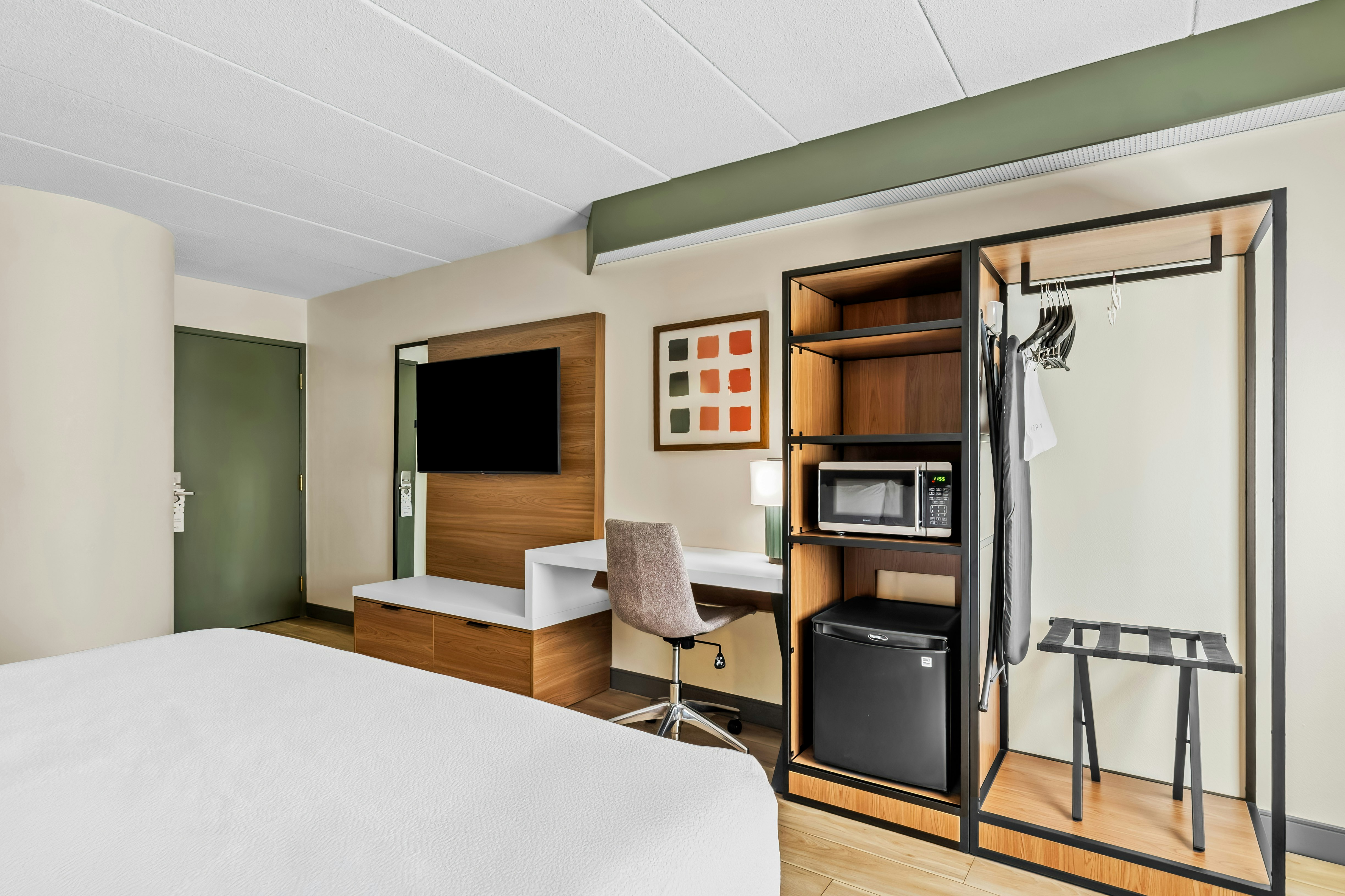 Room, King Bed