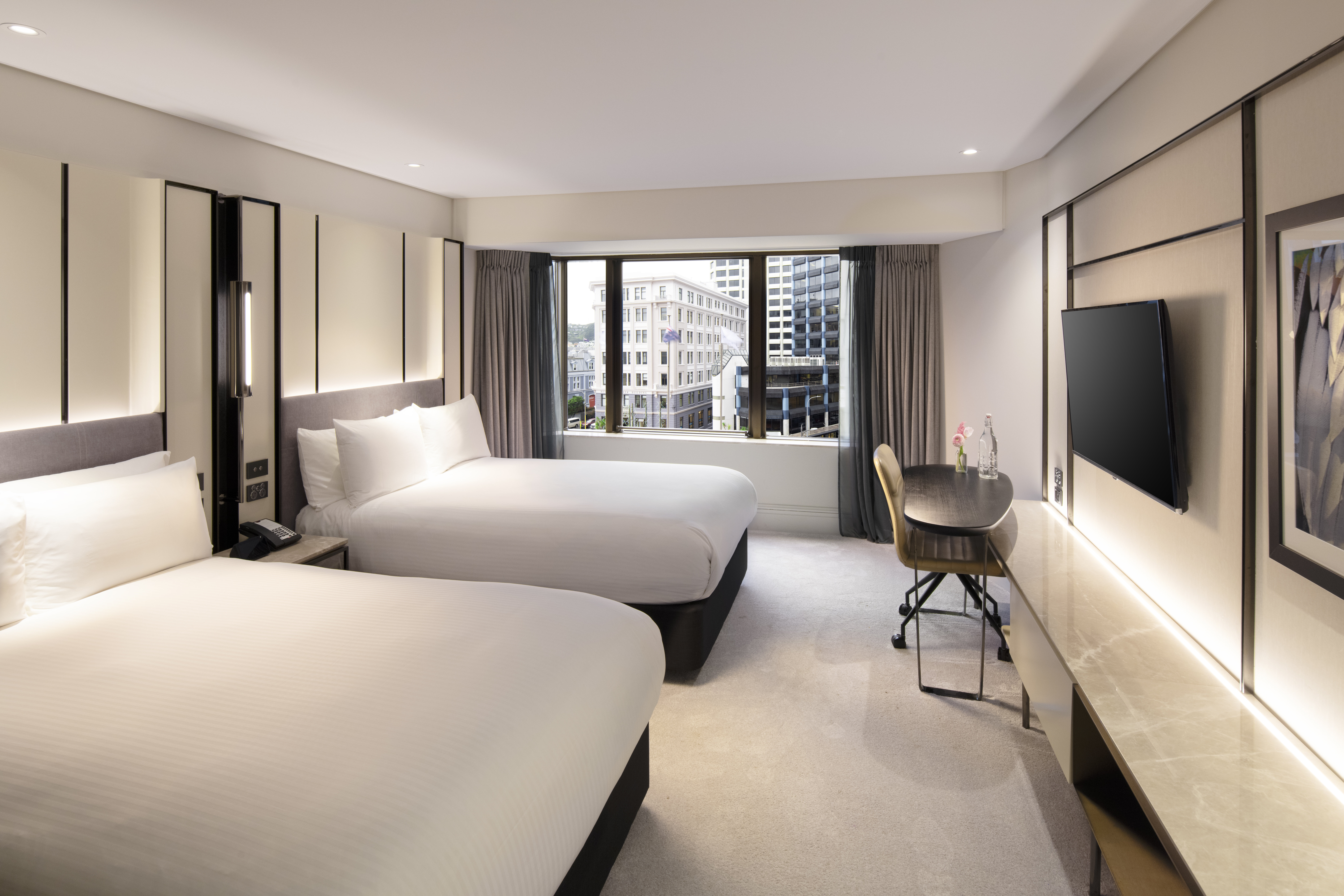 INTERCONTINENTAL WELLINGTON 27/79