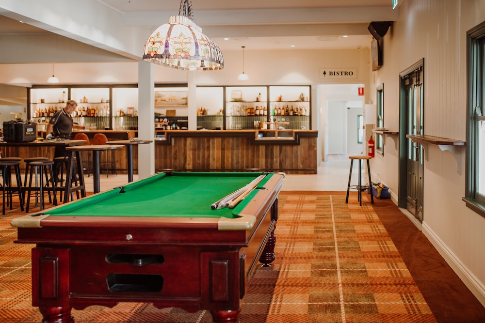 Wallaby Hotel 26/34