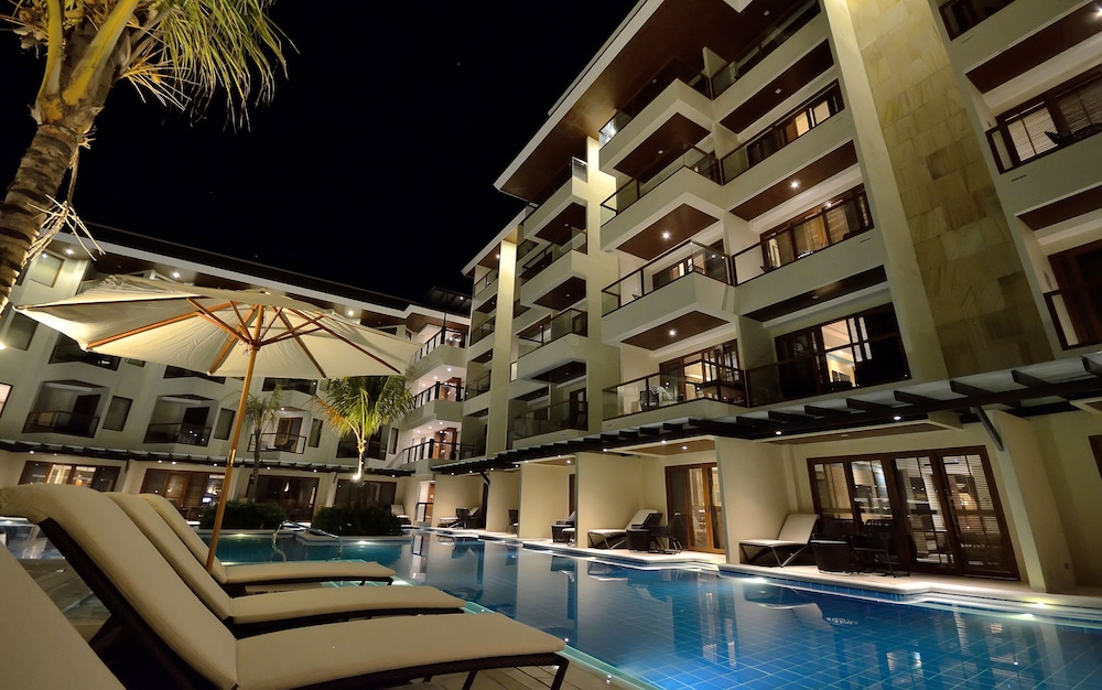 Henann Resort Alona Beach 6/74