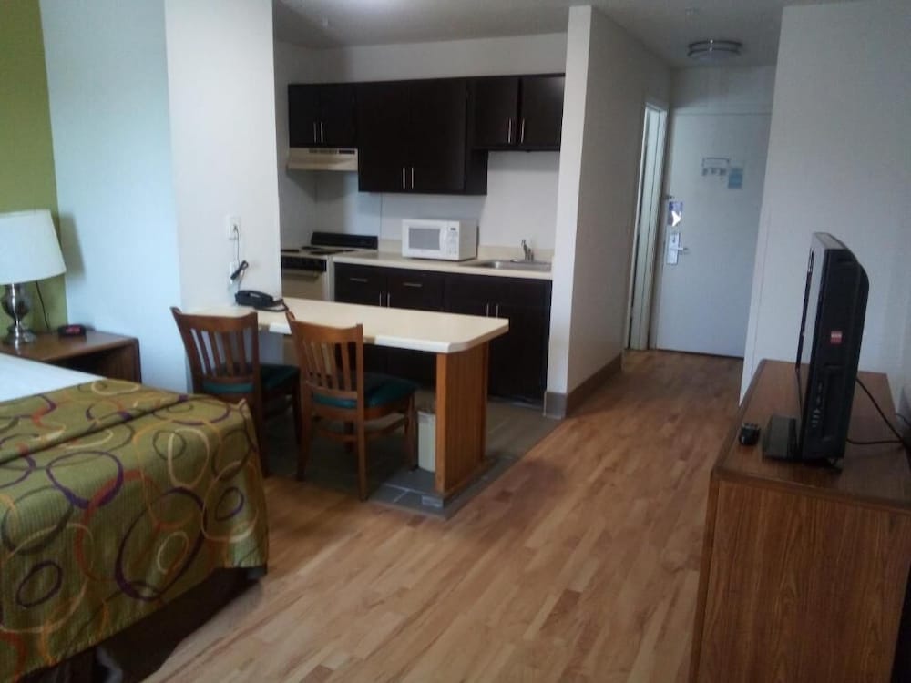 Welcome Suites Hazelwood Extended Stay Hotel secondary
