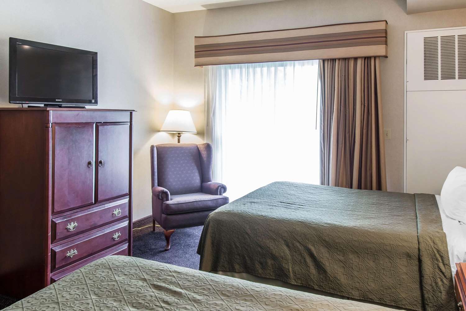 Suite, 2 Queen Beds