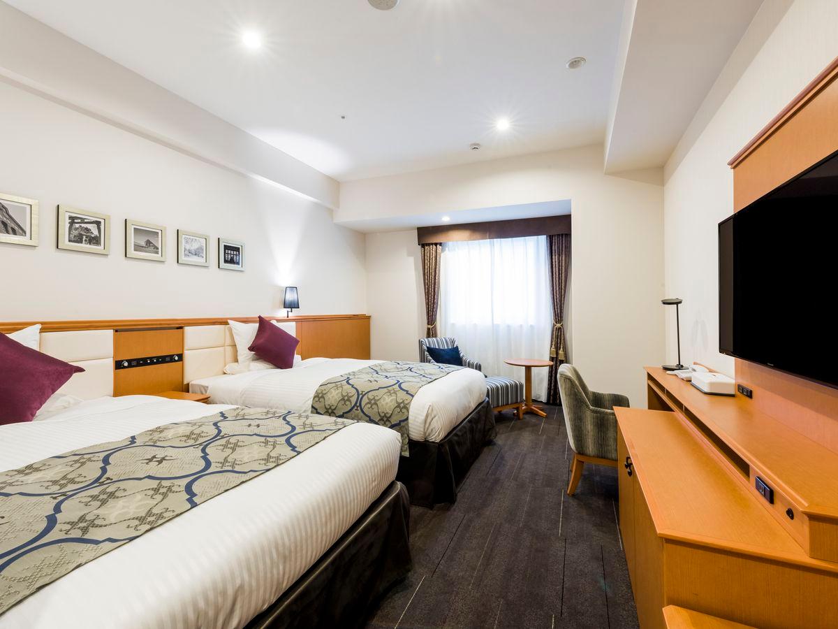 Semi Room, Urban, Superior, 2 Semi Double Beds, Sofa