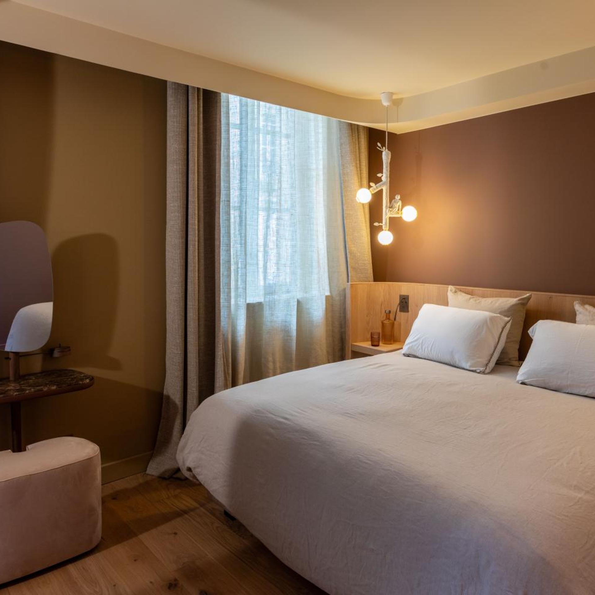 So Chic, Suite