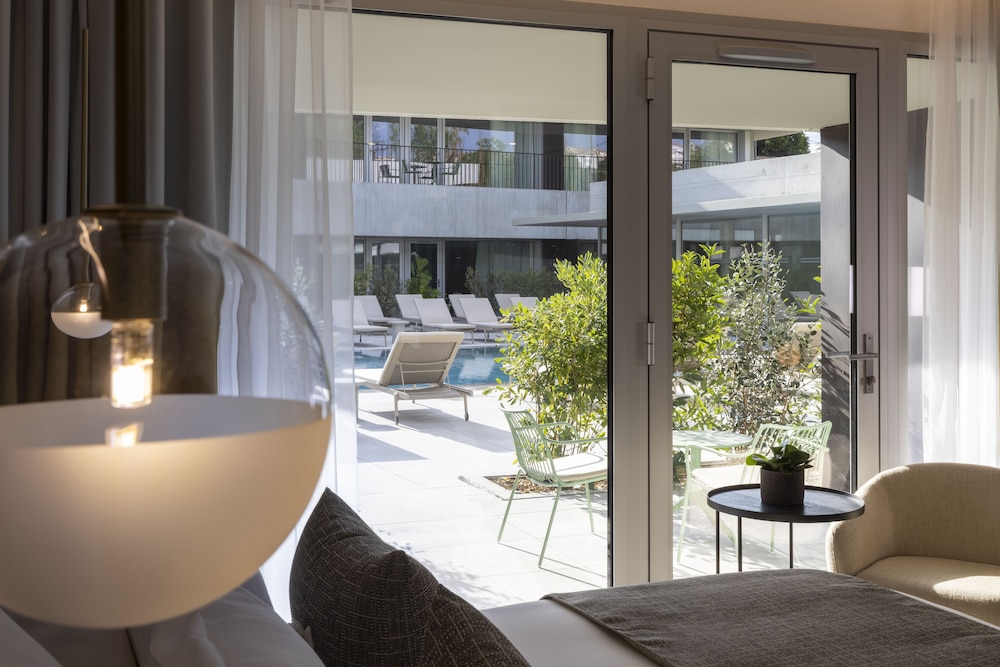Hotel Spa Restaurant Villa Castellane by Germain Collection 66/82