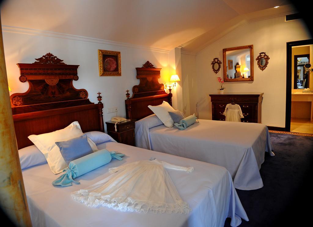 HOTEL SAN ROMAN DE ESCALANTE 7/28