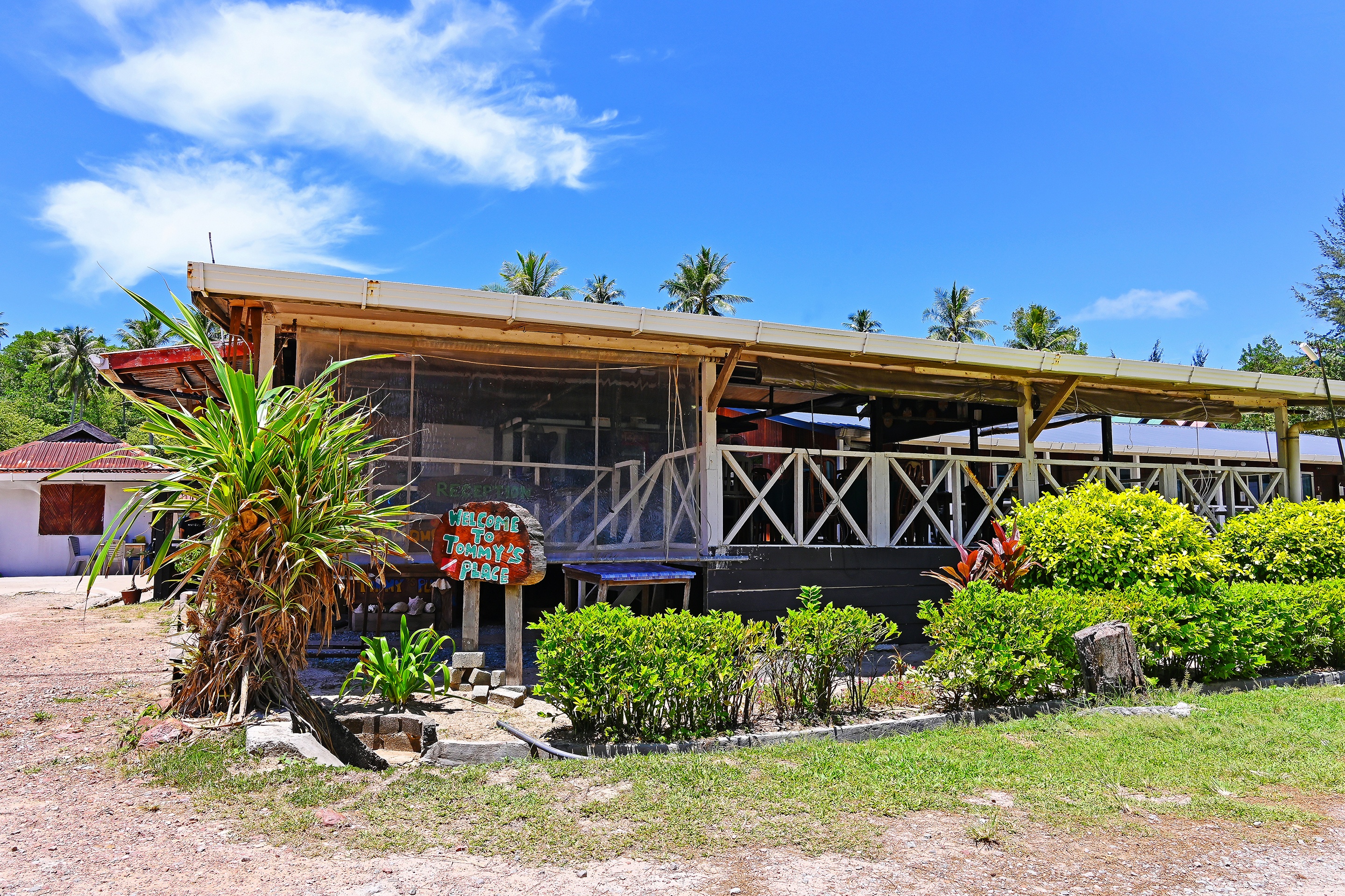 Tommys Place Tip Of Borneo 23/24
