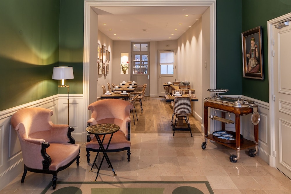 HOTEL DU DANUBE SAINT GERMAIN 56/68