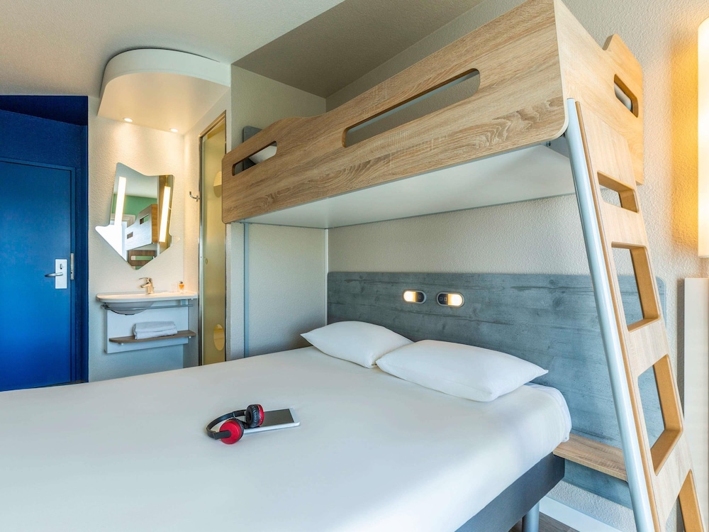 Ibis Budget Versailles Trappes 26/41