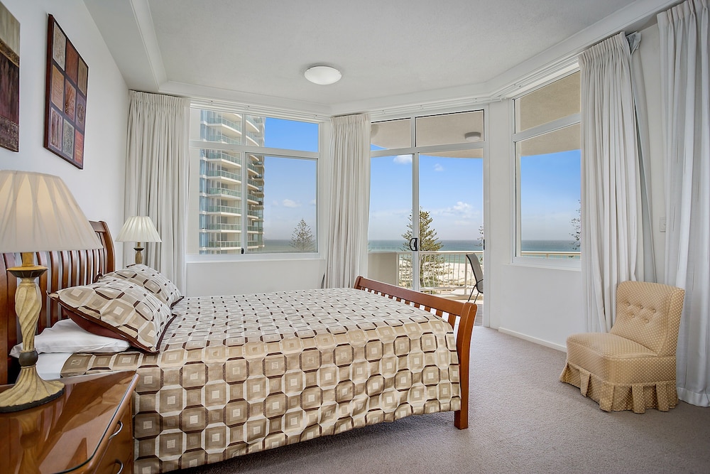 Kirra Beach Apartments 41/78