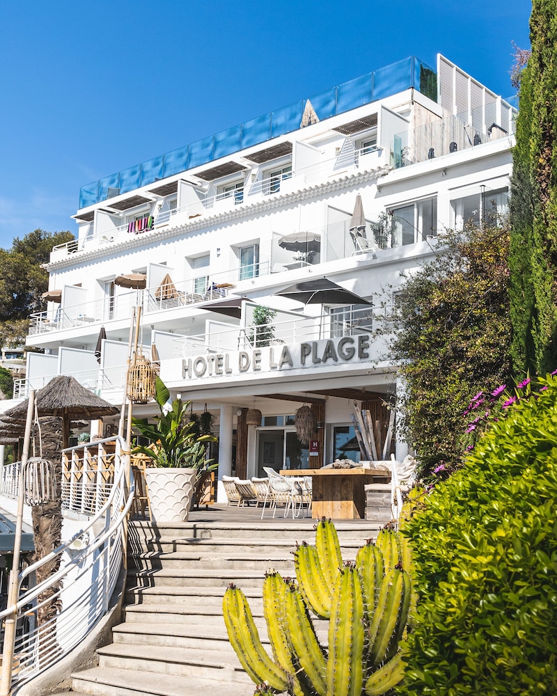 Hôtel De La Plage Mahogany 1/66