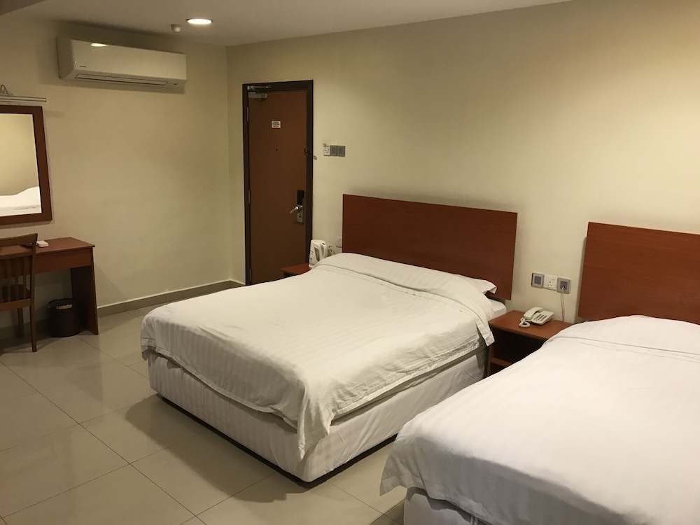 Aeton Hotel 37/61