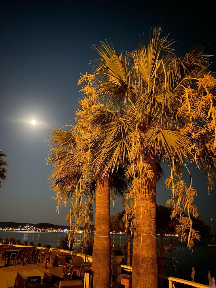 Cunda Panorama Hotel 41/49