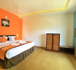 Valley, Cottage, Queen Bed