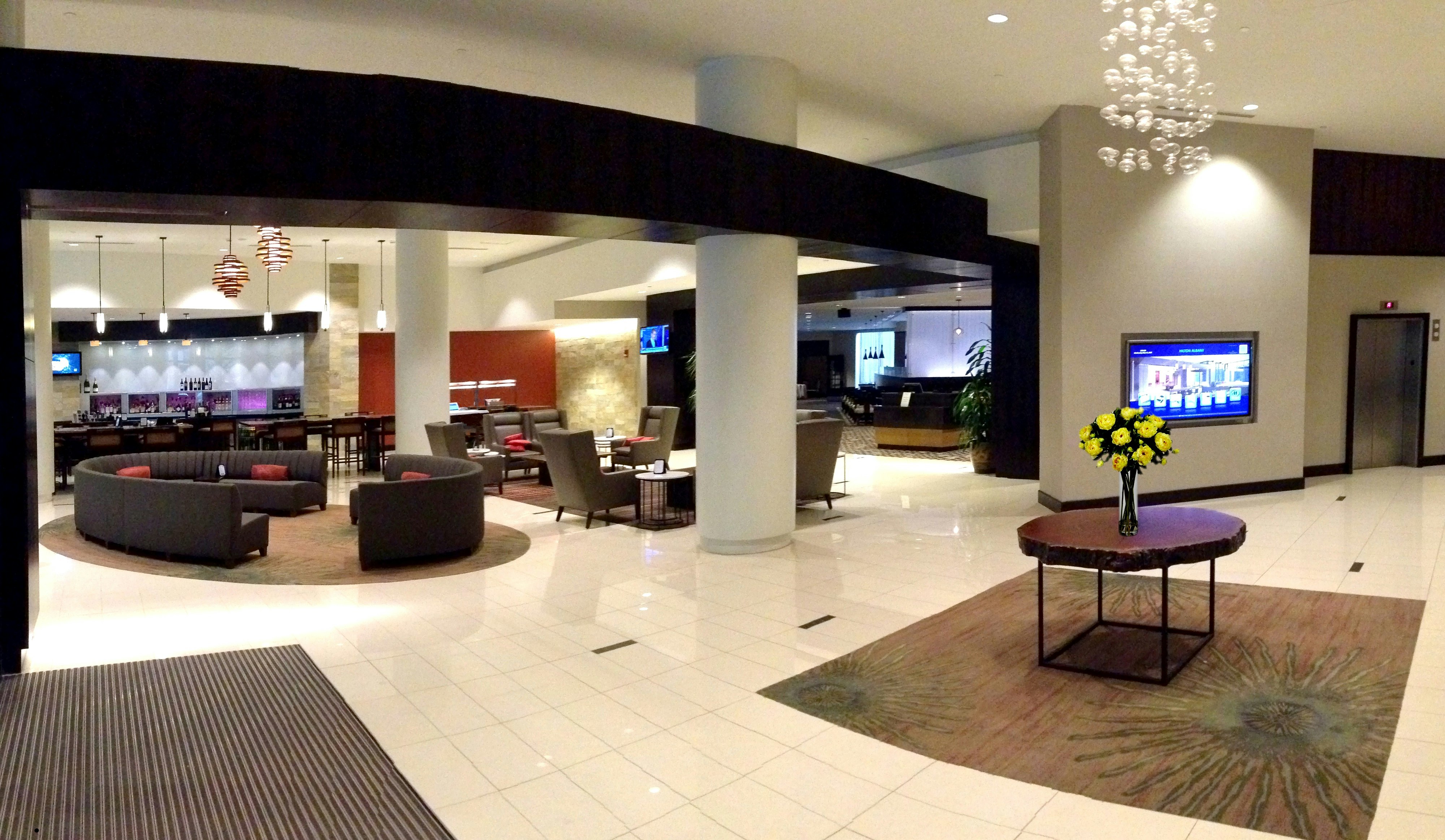 Hilton Albany 38/80
