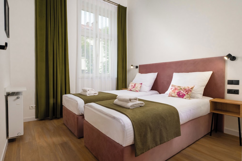 Room at Rajska Residence, KRAKOW