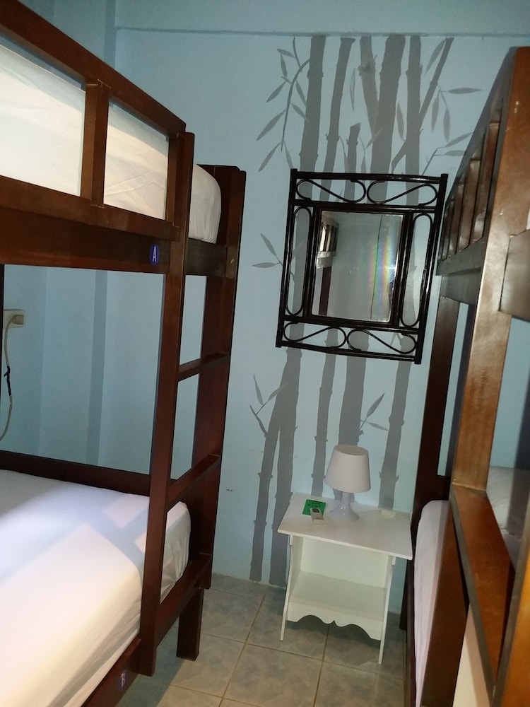My Hostel Boracay 13/42