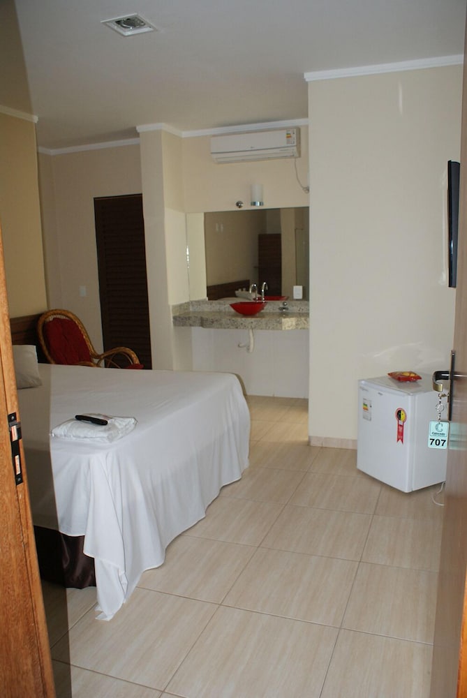 Colorado Plaza Hotel 16/45