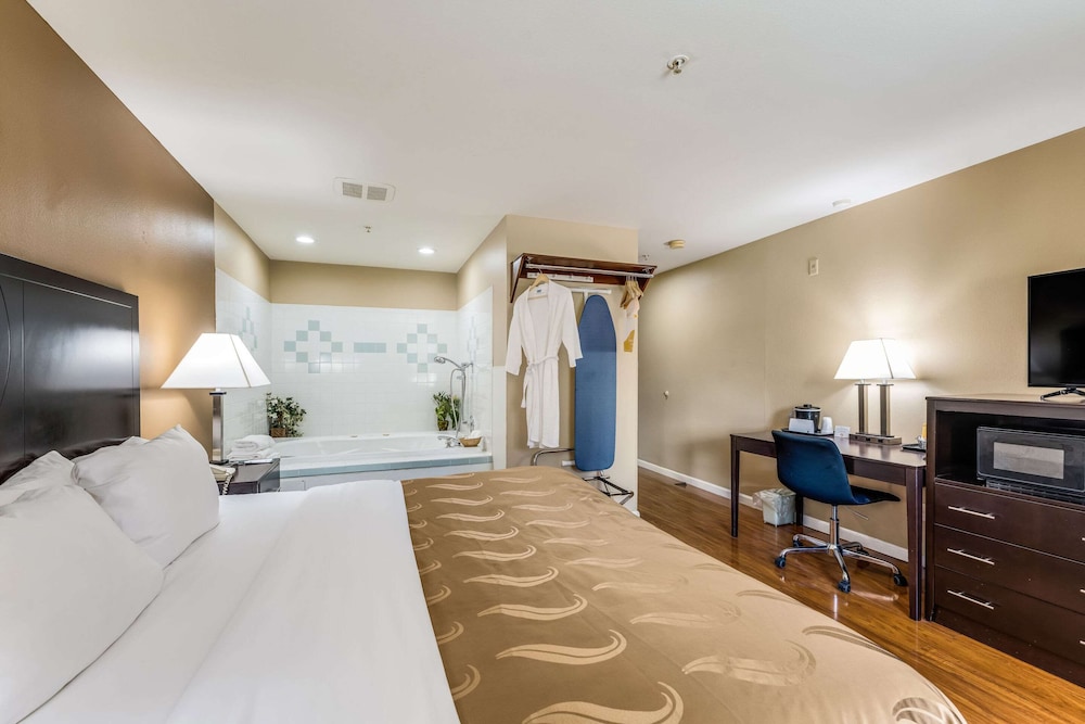 Quality Inn Cle Elum-Ellensburg 21/41
