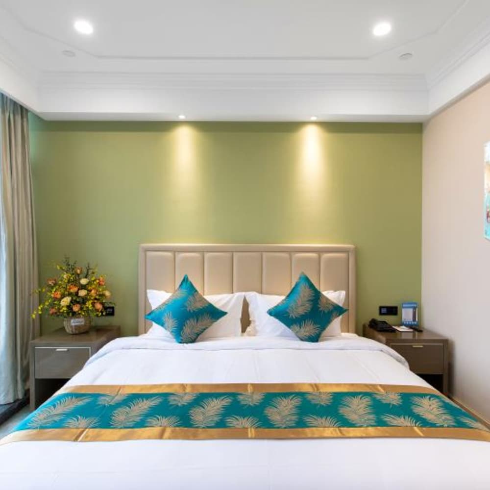 SUPERIOR, DOUBLE BED