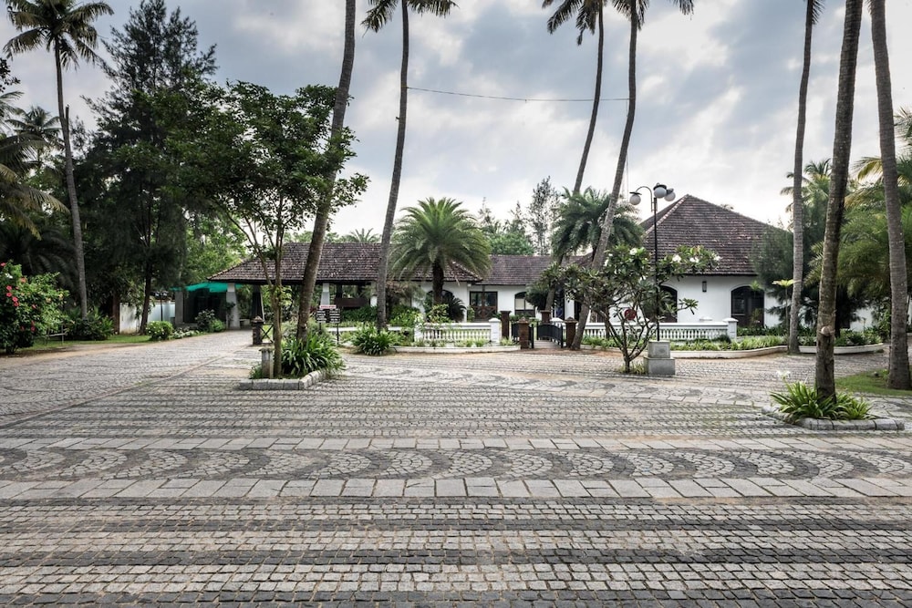 Club Mahindra Cherai 23/50