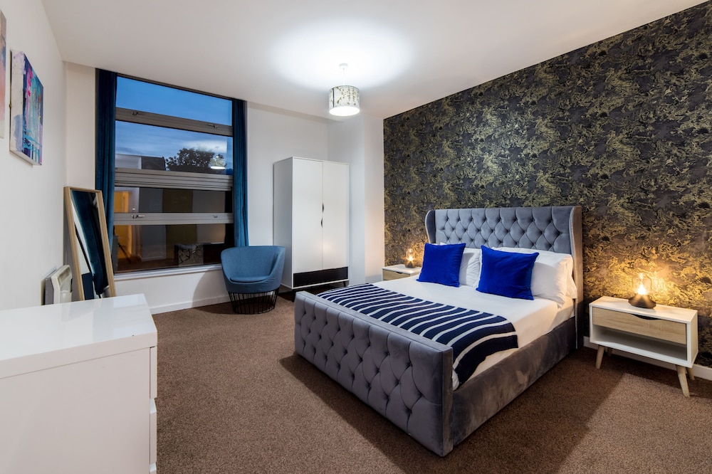 Comfort Zone Parkside Apartments 13/50