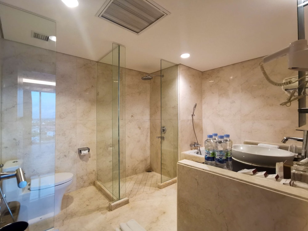 Best Western Plus Coco Palu 17/50