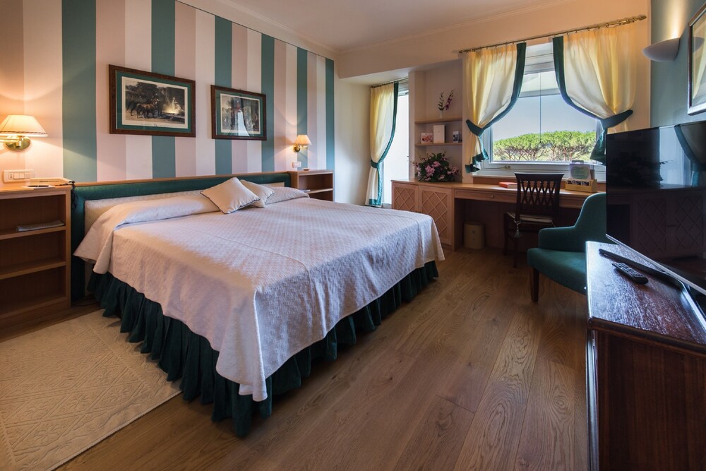 Gallia Palace Hotel 32/66