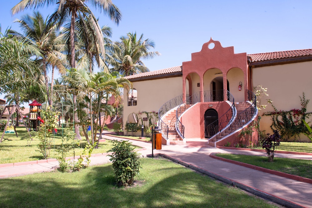 Ocean Bay Hotel and Resort 55/56