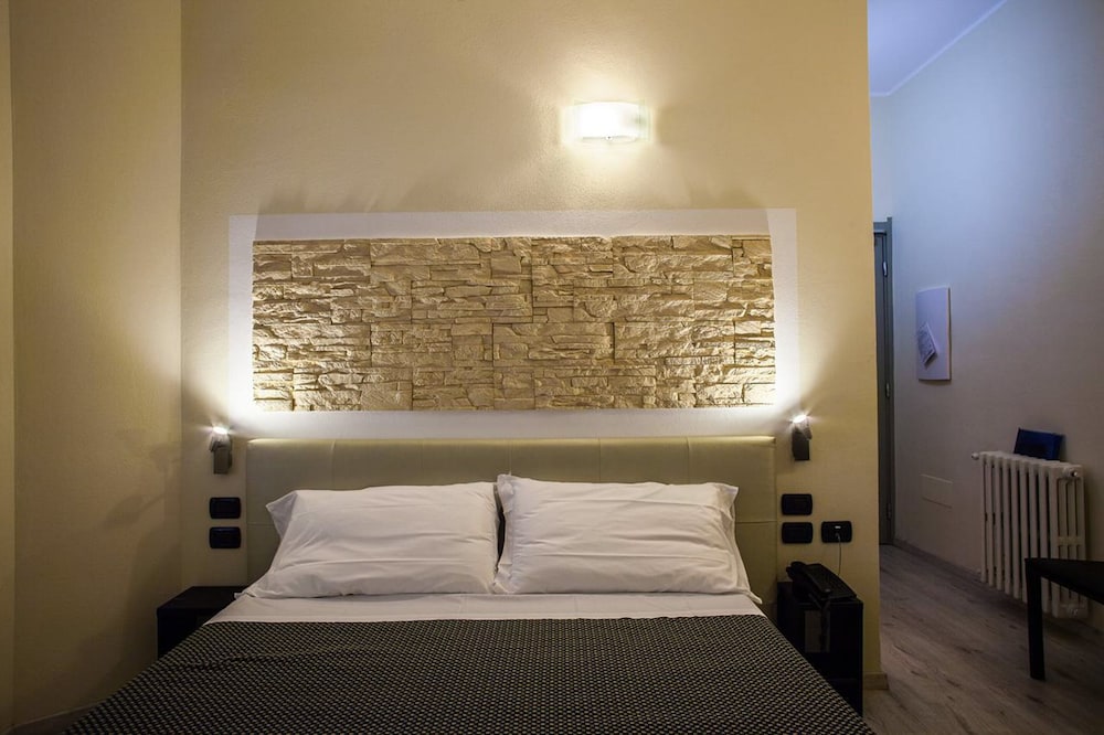 Hotel Ristorante Calamosca 20/45