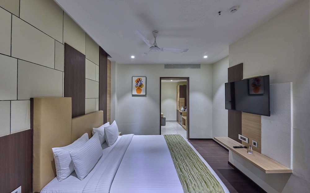 Grand Continent Hosur A Sarovar Portico Affiliate Hotel 14/47