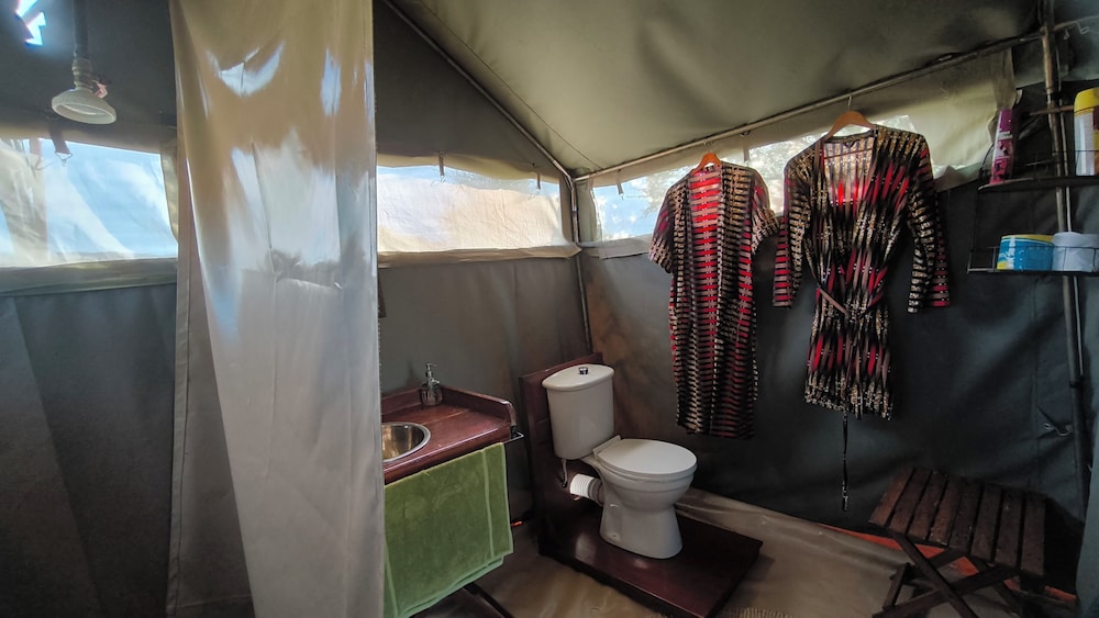 Kananga Special Tented Camp 46/50