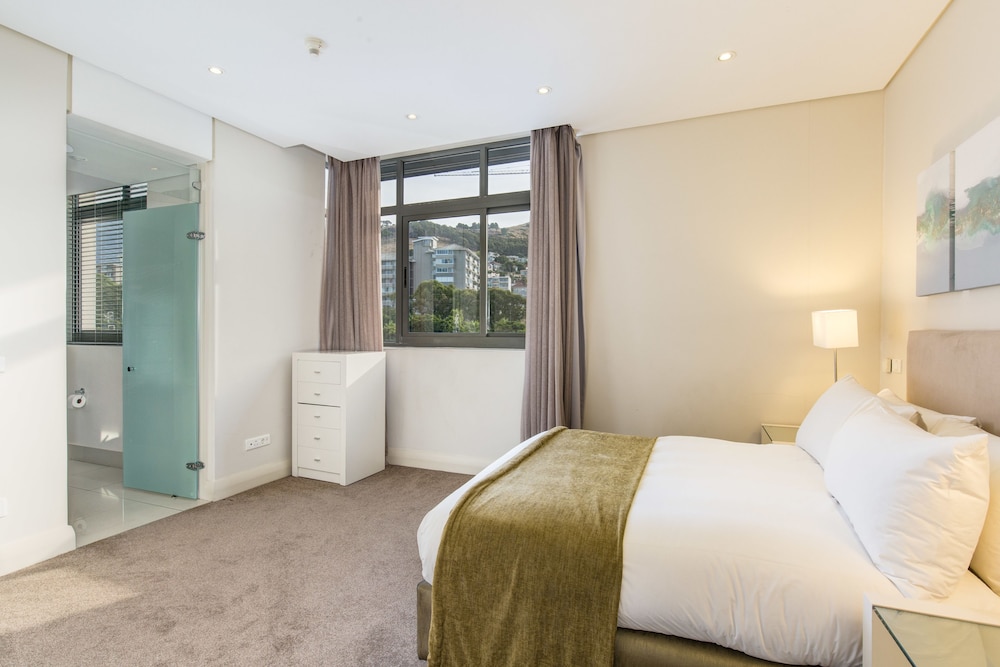 Lawhill Luxury Apartments 26/73