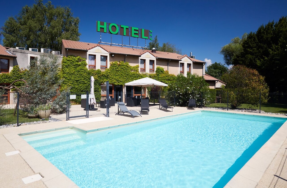 Hotel La Cle Des Champs 13/41