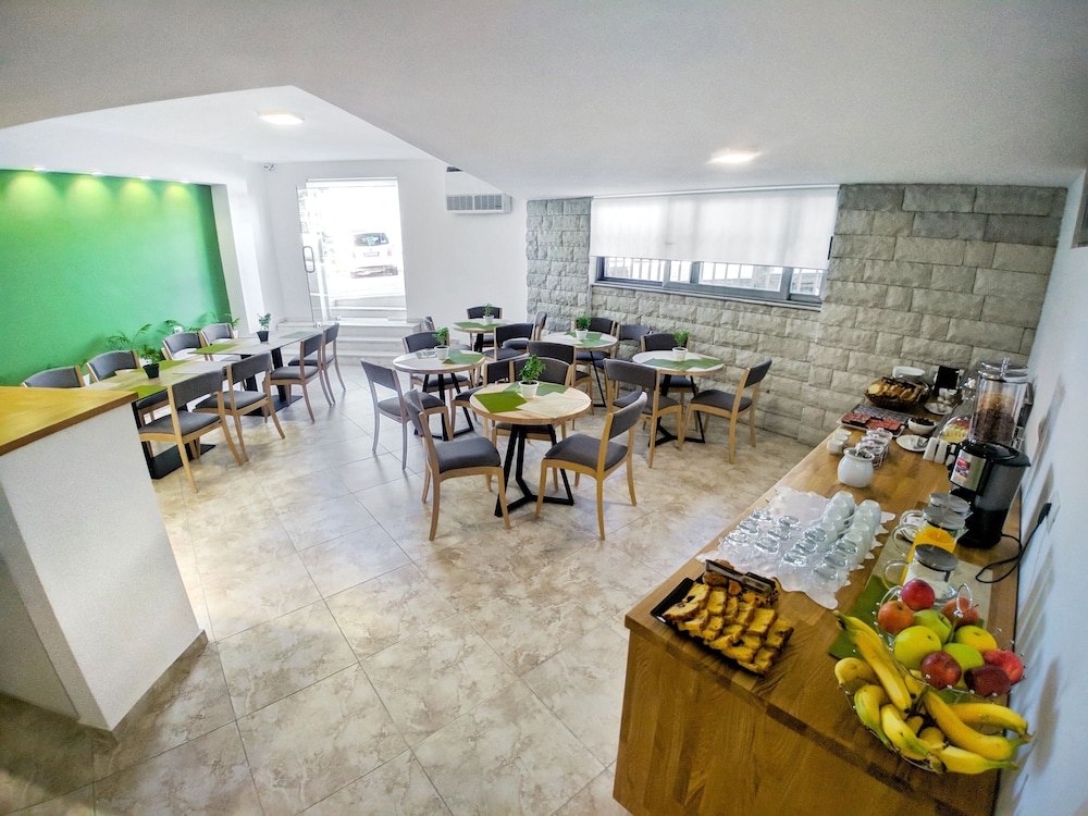 Hotel Joan 26/50