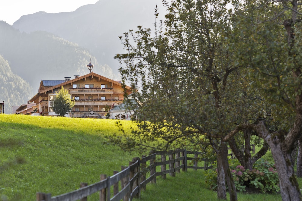 Elisabeth Hotel Premium Private Retreat 66/71