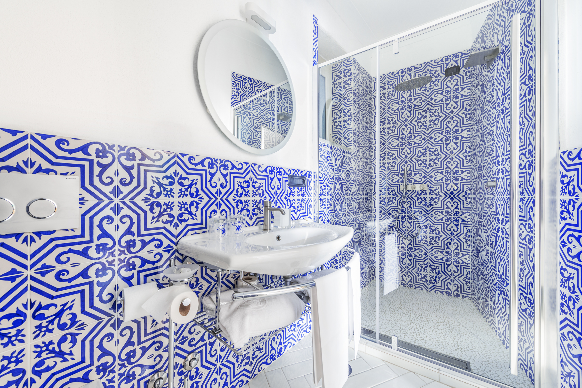 Suite, Queen Bed, Sea View, Terrace, Le Agavi Hotel 2/3