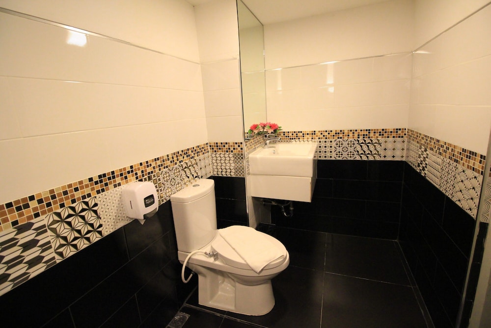 Vwish Hotel 78/80