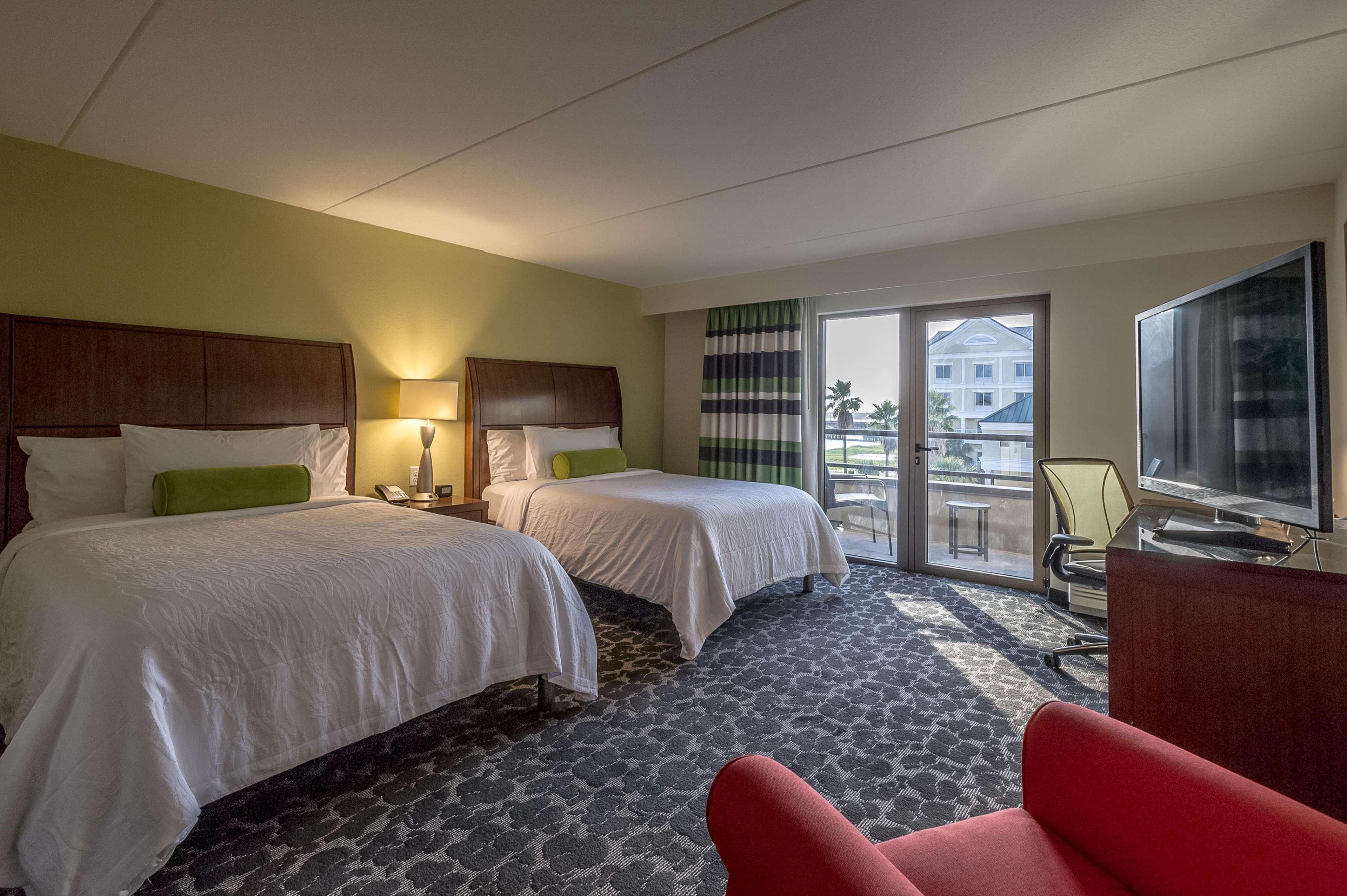 ROOM, 2 QUEEN BEDS, BALCONY