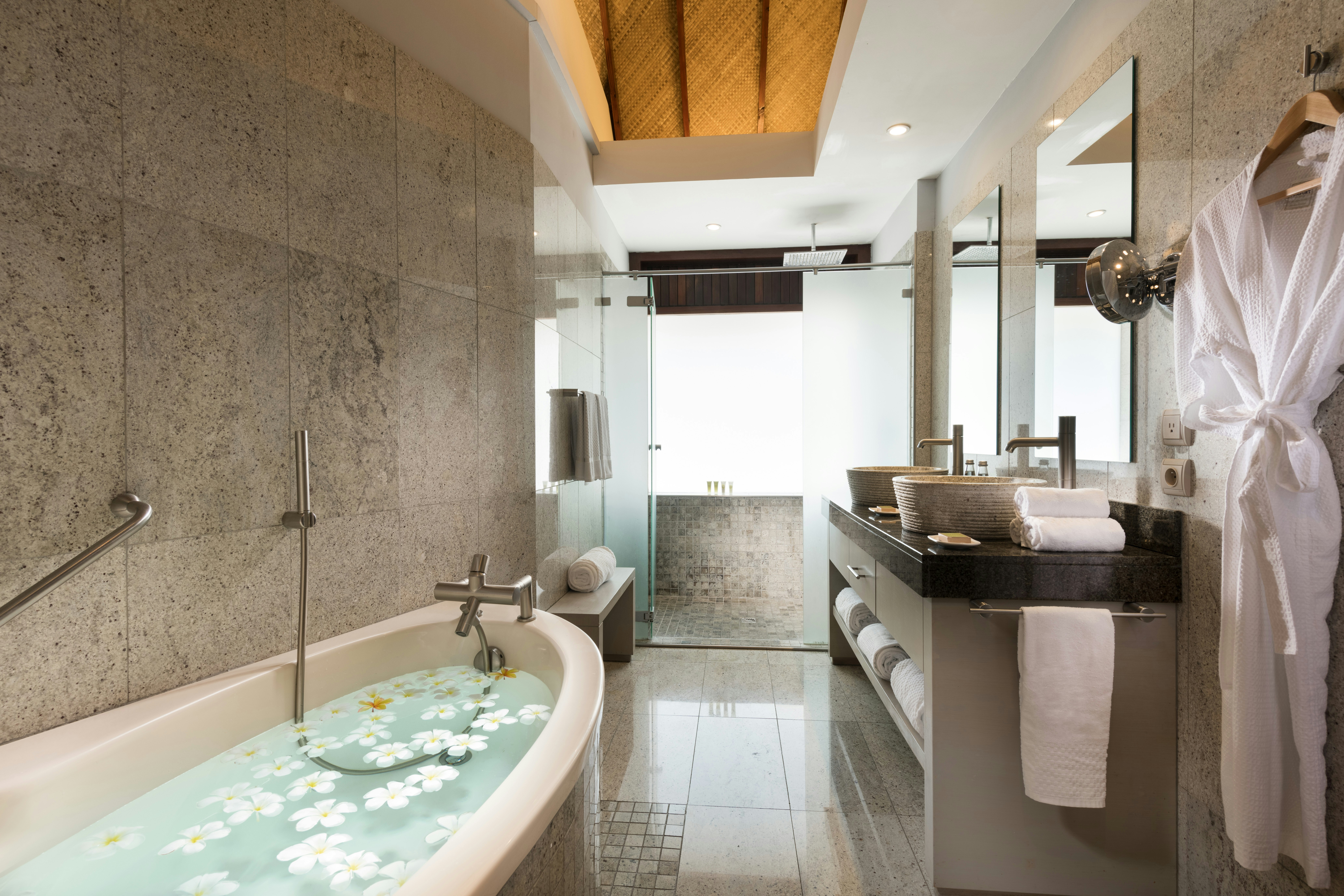 Garden Pool, Bungalow, King Bed