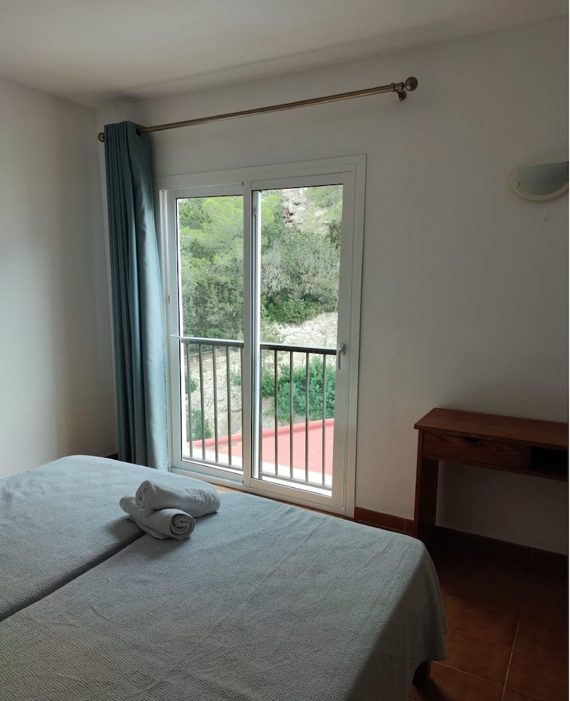 Aparthotel Puerto Cala Vadella 20/32