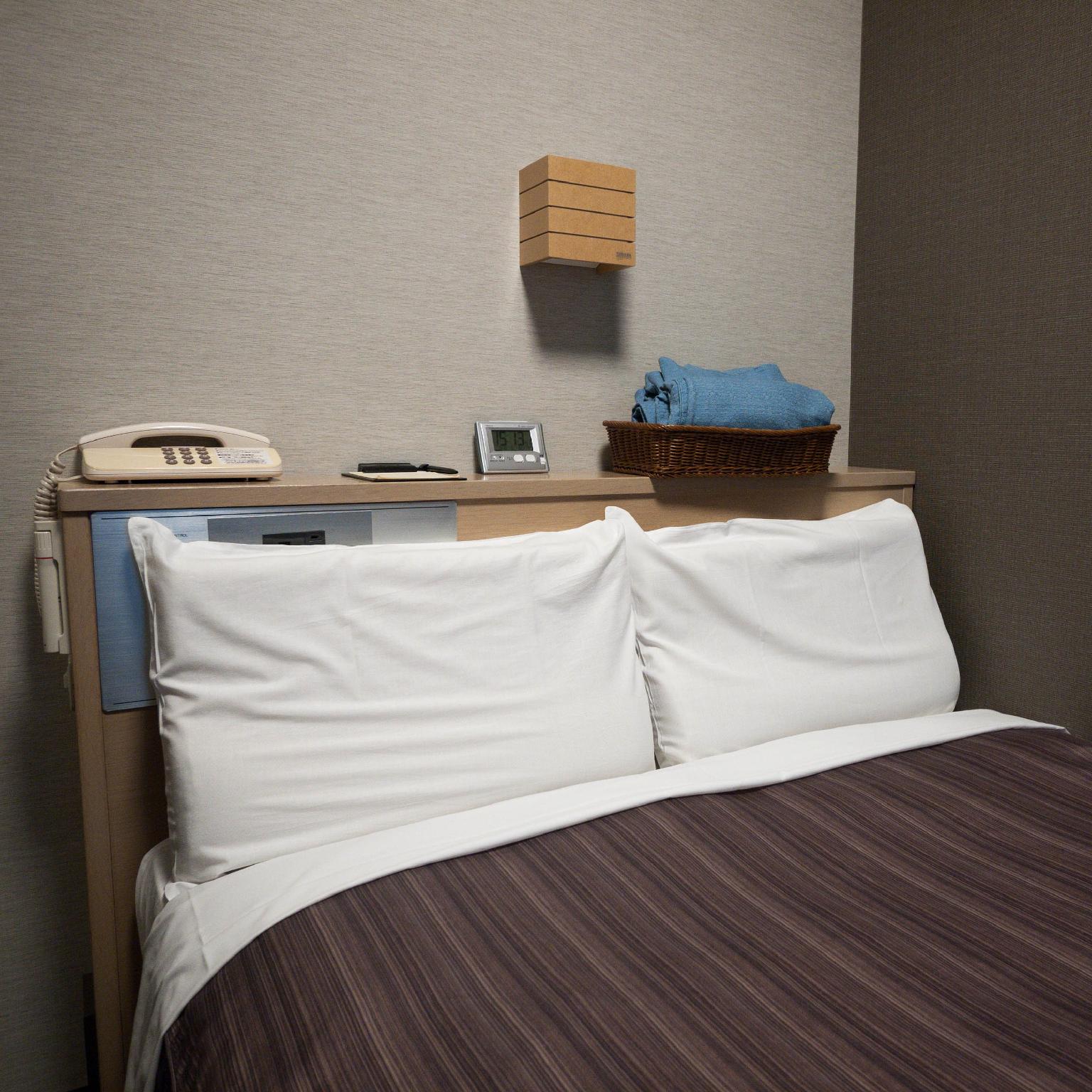 Semi Room, Standard, Semi Double Bed