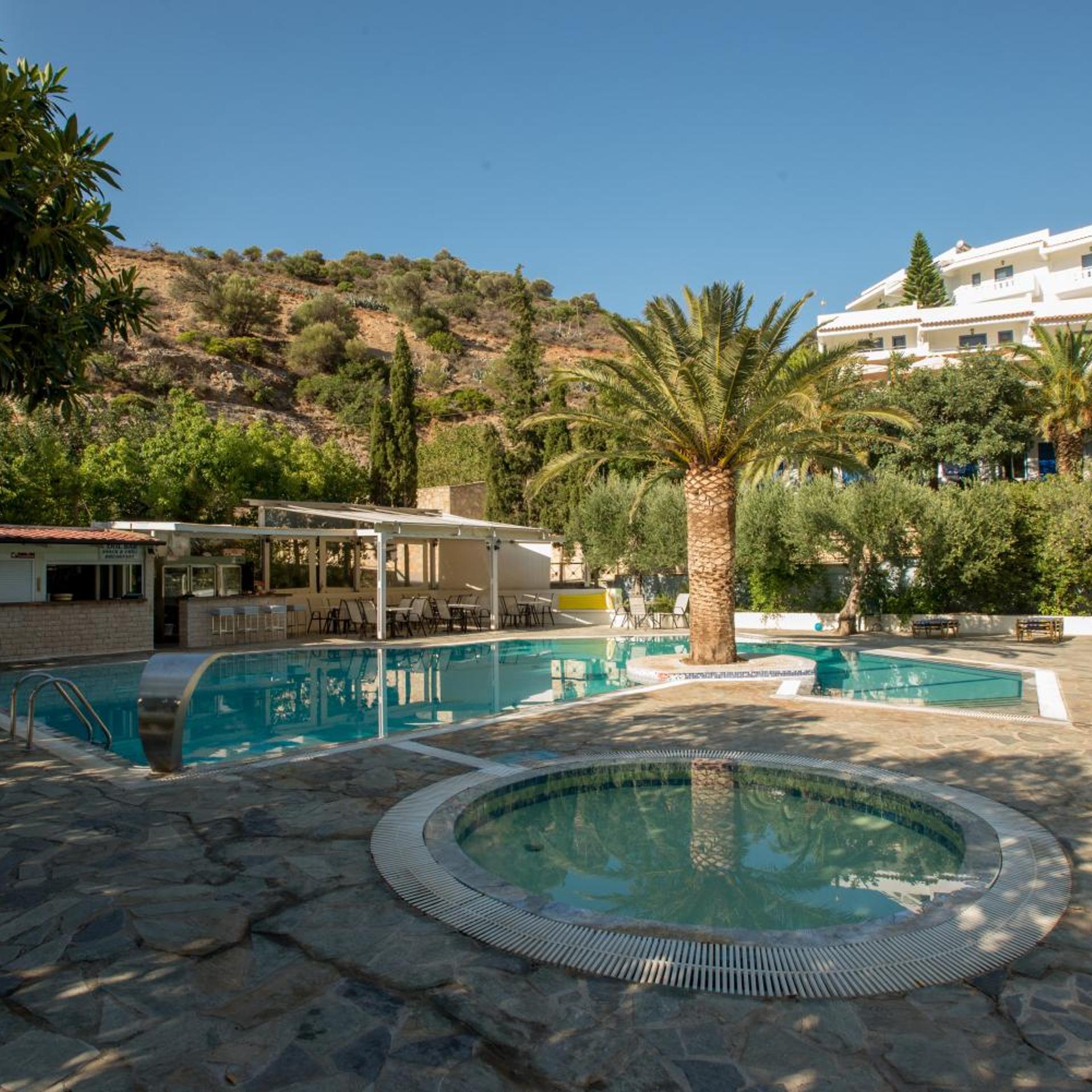 Neos Ikaros Hotel 34/38