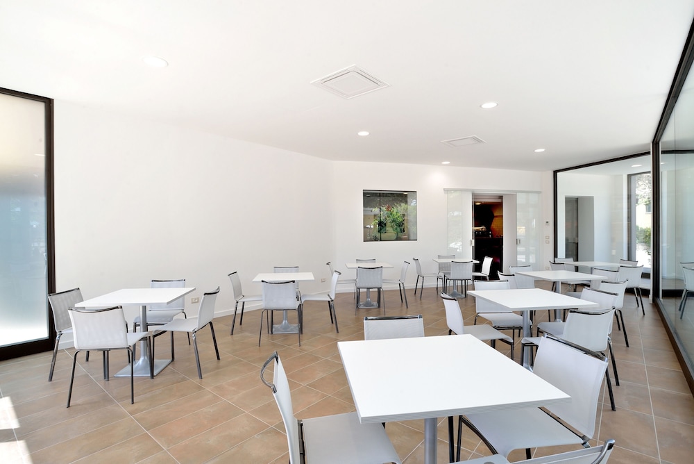 Hotel Ristorante Dante 20/50
