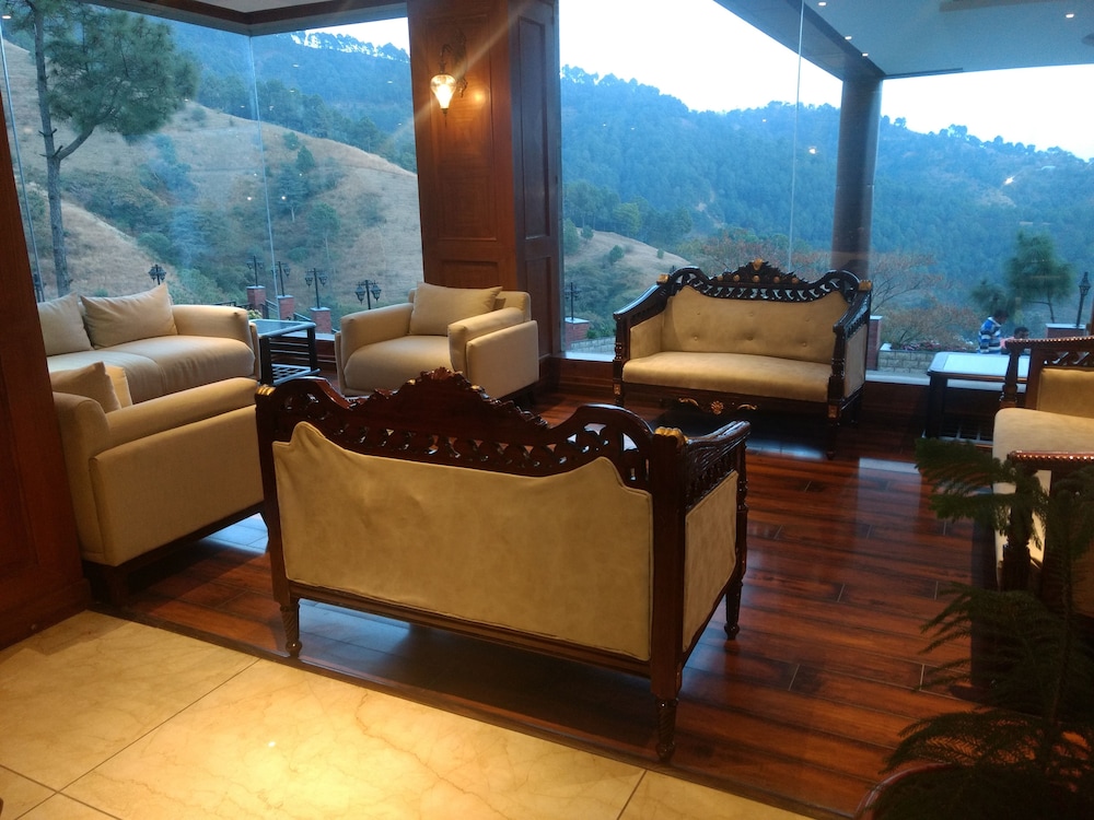 Deventure Shimla Hills 32/50