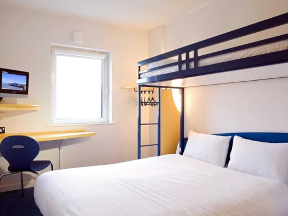 Ibis Budget Newport 15/44
