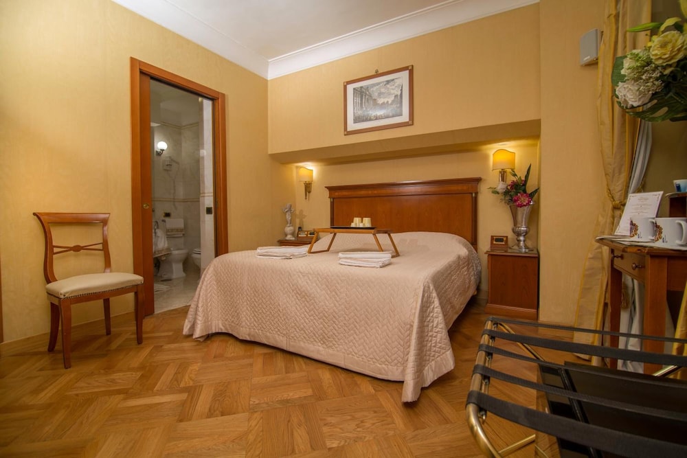 Luxury Rooms H 2000 Roma 19/53
